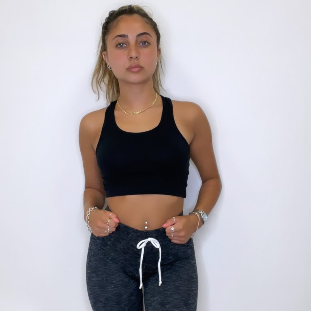 Women's Black Sleeveless Crop Top Racerback Sport Top Basic